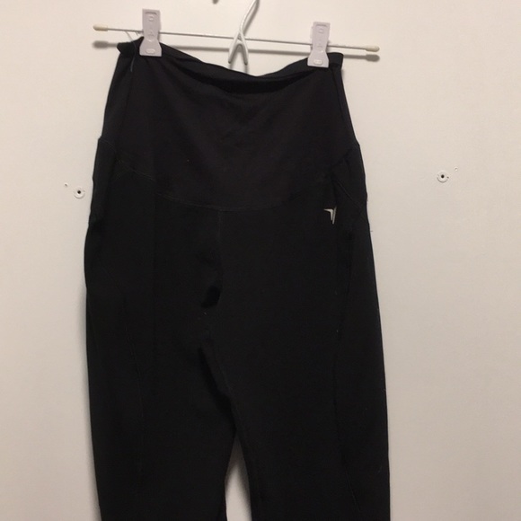 old navy maternity yoga pants
